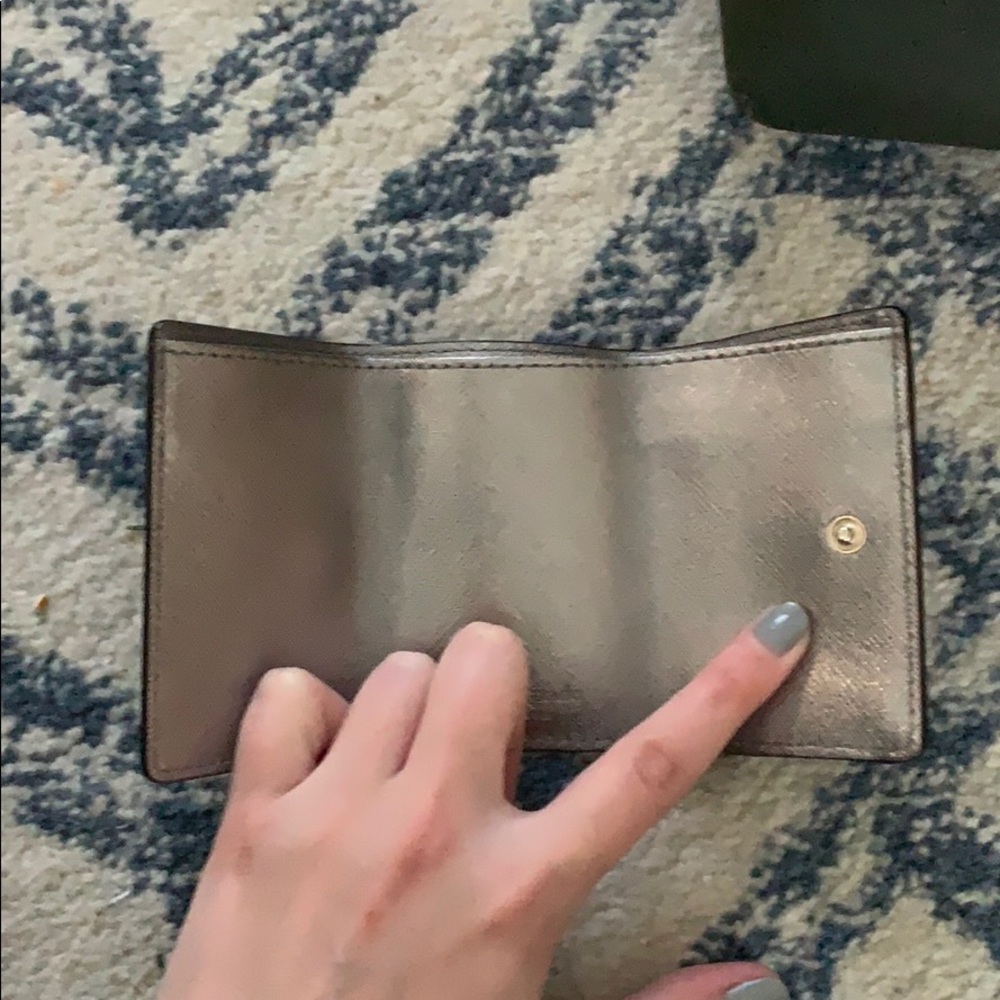 Kate Spade Mini Wallet - Picture 4 of 4